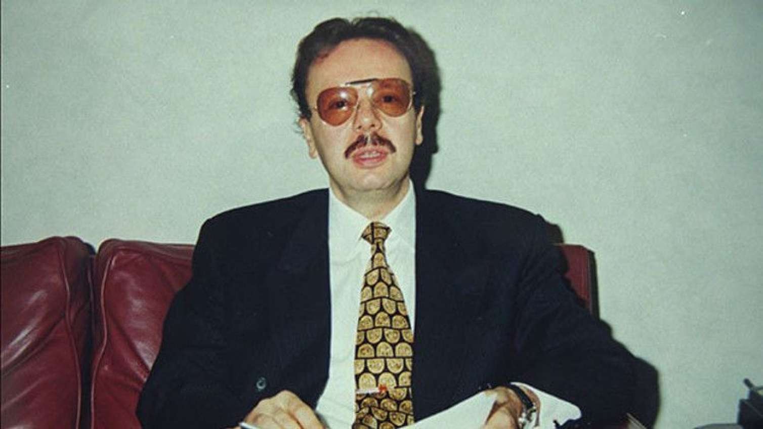 Türkiyənin keçmiş nəqliyyat naziri Arif Ahmet Denizolgunun məzarı açılacaq