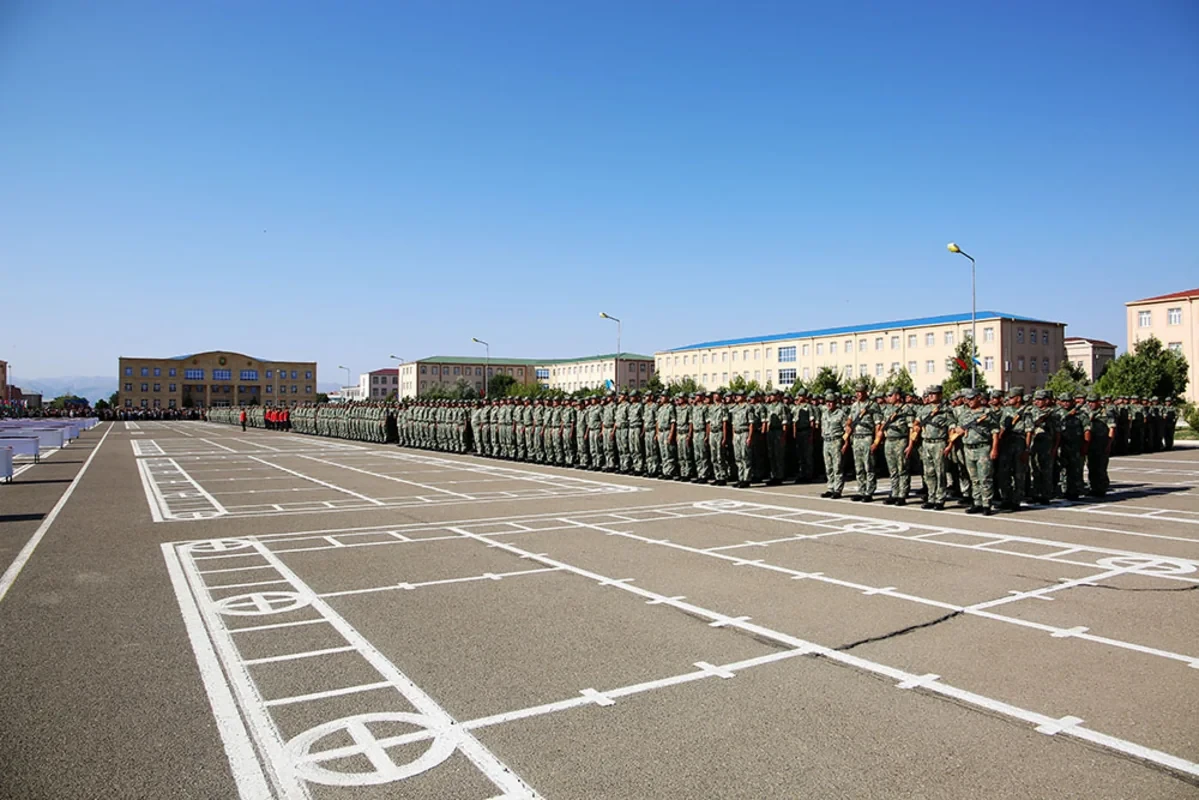 Azərbaycan Ordusunda 16 avqustda andiçmə mərasimləri keçirilib