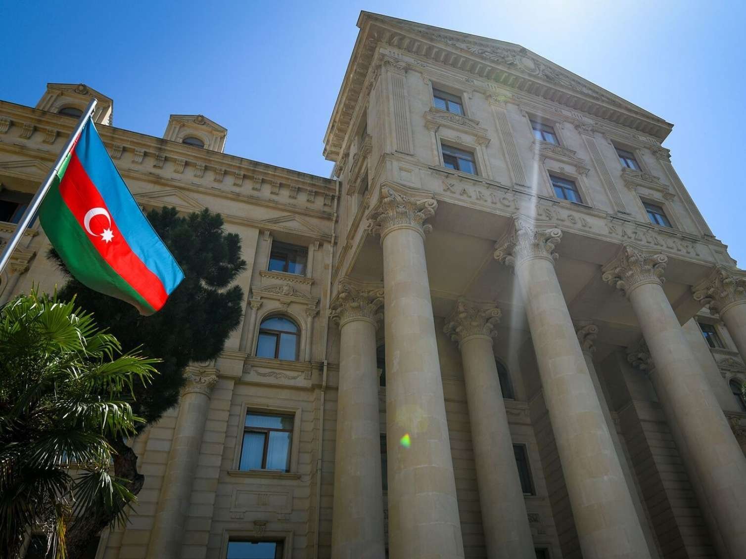 Azərbaycan beynəlxalq humanitar yardımı davam etdirir