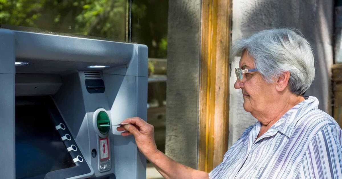 İlin 7 ayında pensiya ödənişlərinə 4,568 milyard manat yönəldilib