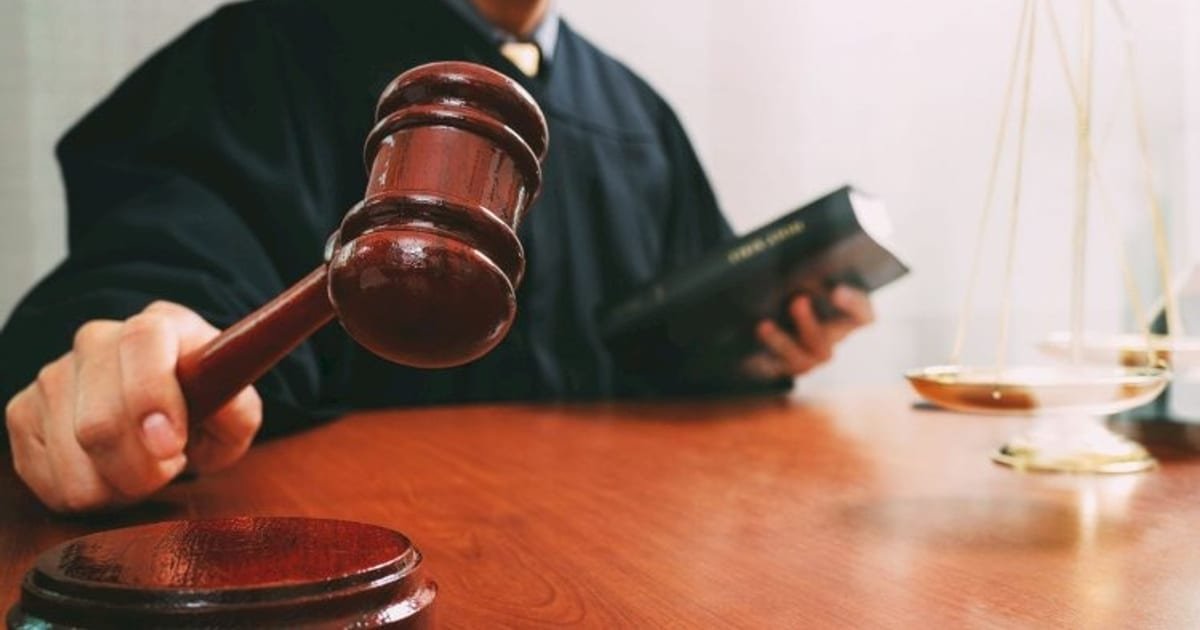 Vergi idarəsinin rəis müavini həbs edilib — ittihamlar ağırdır